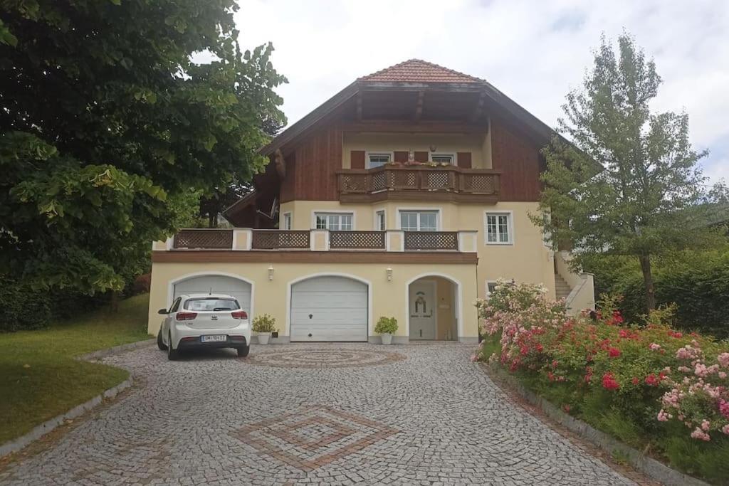 Ferienwohnung Guetl Am Weg Altmuenster Bagian luar foto