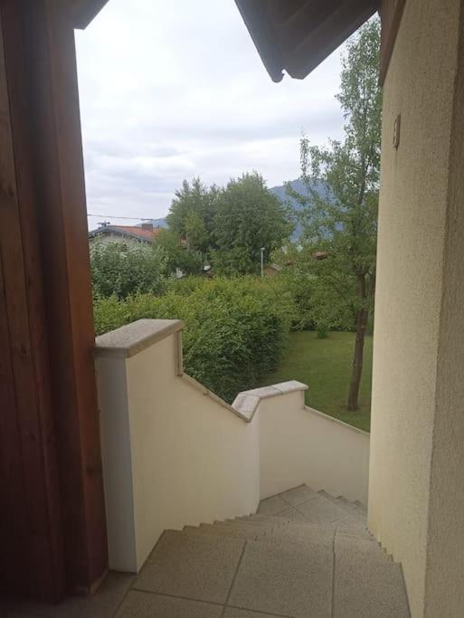 Ferienwohnung Guetl Am Weg Altmuenster Bagian luar foto